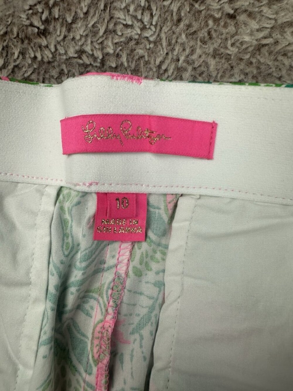 LillyPulitzer Gretchen 5” High-Rise Shorts Botanical Green Just Wing It Size 10 - Picture 12 of 16